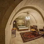 Ares Cave Göreme