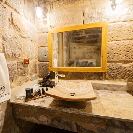 Отель Ares Cave *