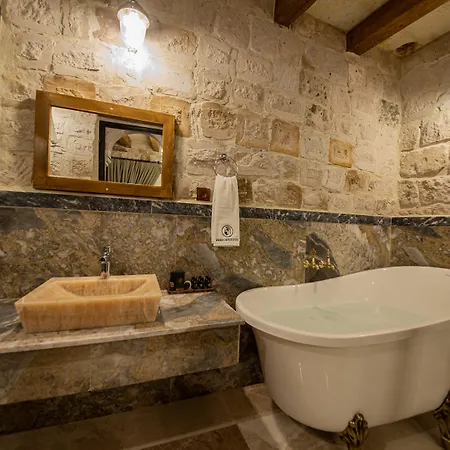 Ares Cave Hotell Göreme