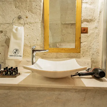 Ares Cave Hotell Göreme